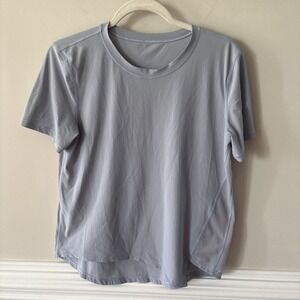 Lululemon Periwinkle T-Shirt Mesh Detail Size 6